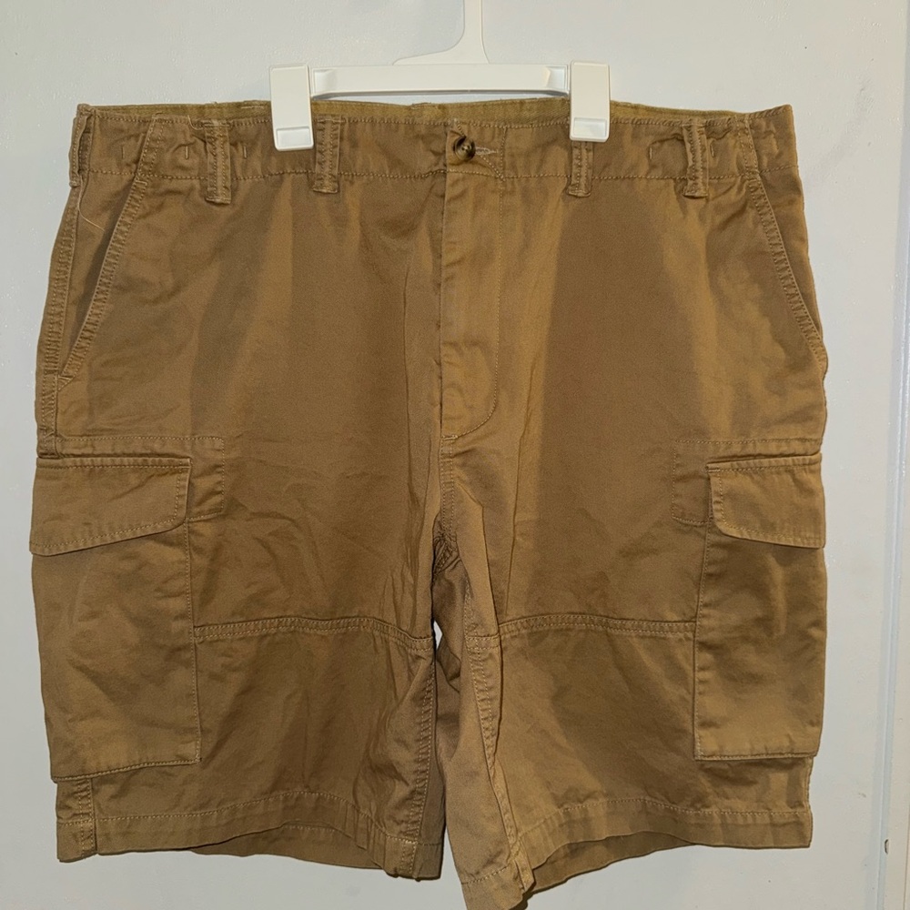 Polo Ralph Lauren Relaxed Fit Cargo Shorts – Tan